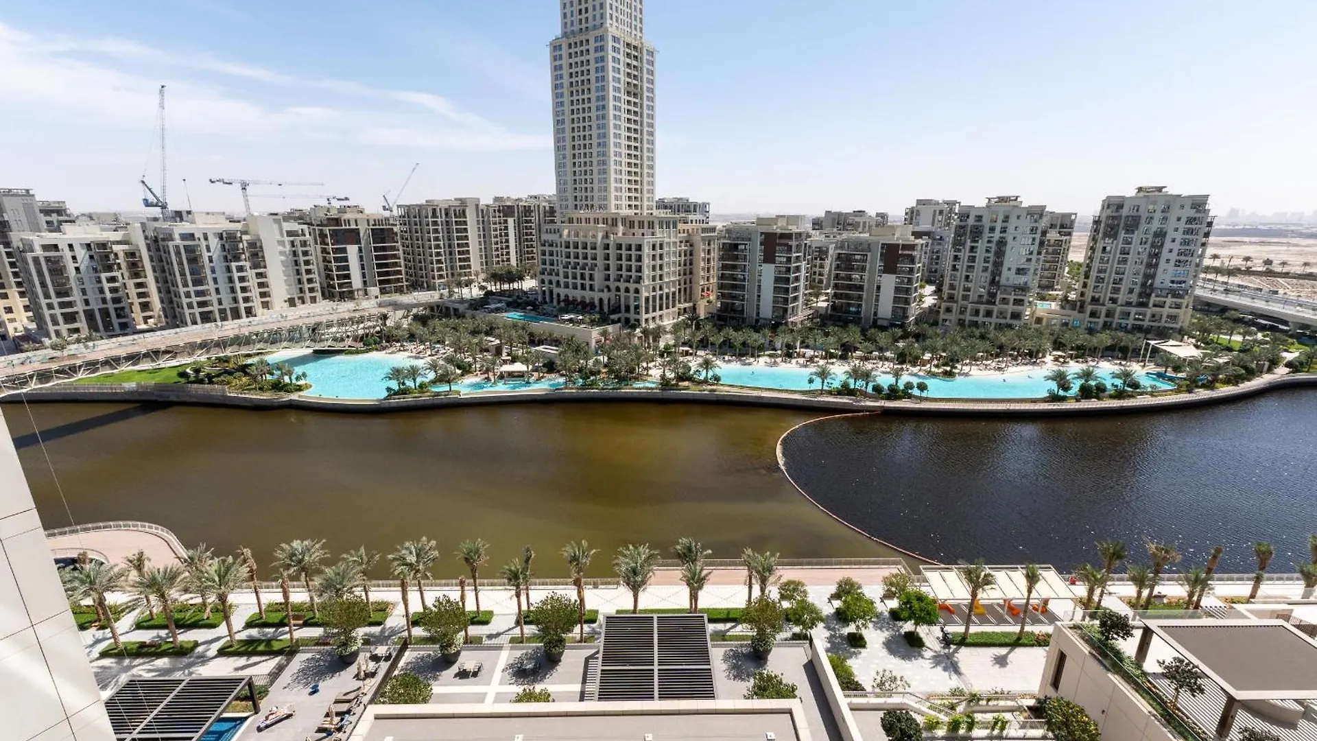 Palace Residence, Dubai Creek Harbour - Mint Stay Apartment