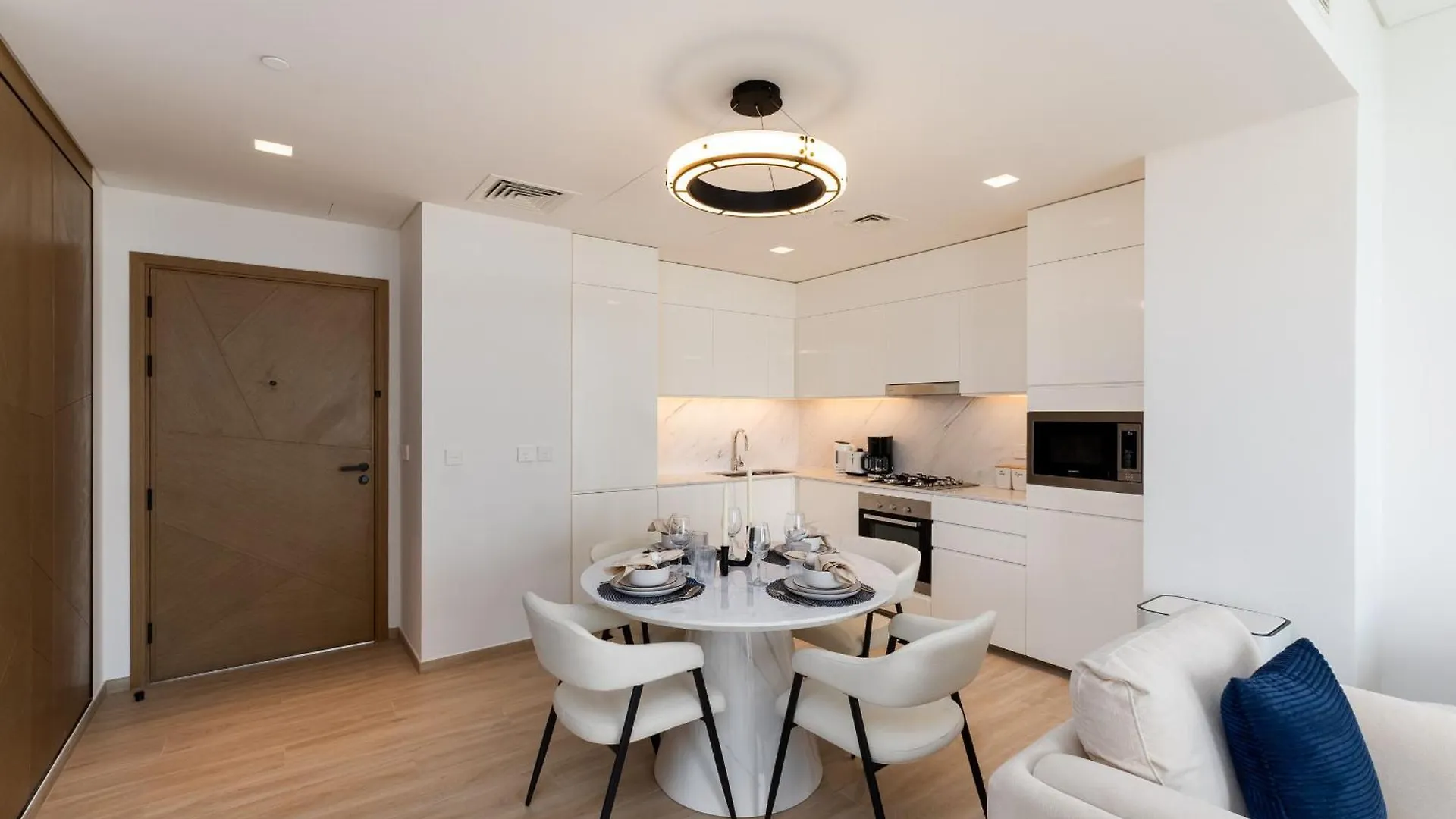 Apartment Palace Residence, Dubai Creek Harbour - Mint Stay